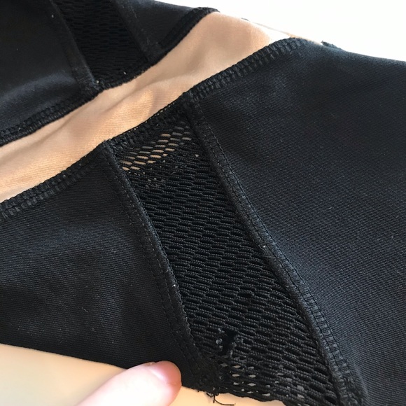 Black Leggings with mesh details - Picture 4 of 4